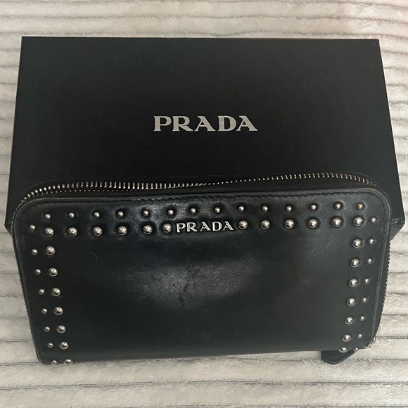 Prada Saffiano Black Studded Leather Zip Around Long Wallet PREOWNED - Picture 1 of 9